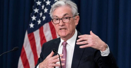 Powell báo hiệu lãi suất cao hơn