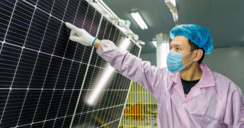 Pin mặt trời - 'quân bài' mới của Trung Quốc
