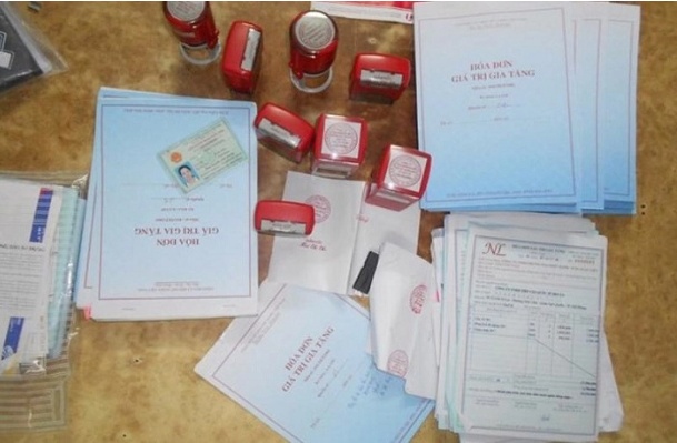 Hé lộ thủ đoạn mua bán trái phép hóa đơn hàng nghìn tỷ của 'trùm than lậu' ở Quảng Ninh