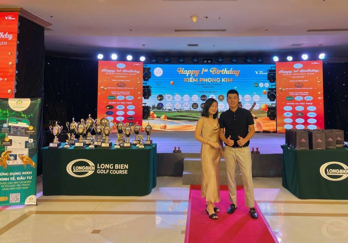 2 nhà vô địch mới của Giải sinh nhật kỷ niệm 1 năm CLB Kiếm Phong Kim