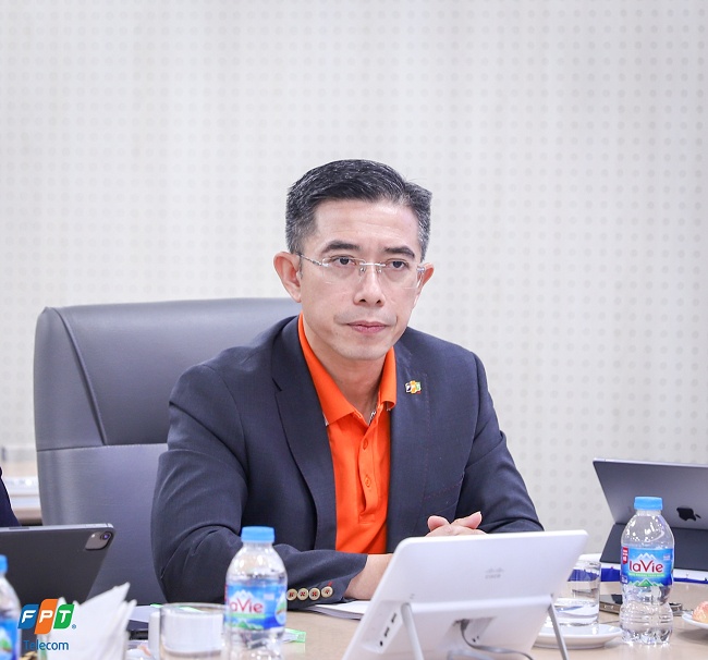 Năm 2022, Tân Chủ tịch Hoàng Việt Anh nhận thù lao bao nhiêu tại FPT Telecom?