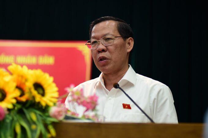 Ông Phan Văn Mãi: Kinh tế TP HCM bị 'nội công, ngoại kích'