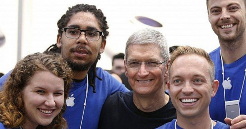 Nhân viên Apple 'kiếm nghìn USD, được trả 45 USD'