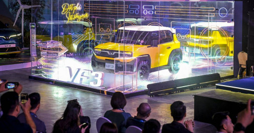 Cận cảnh bộ 3 ô tô điện VinFast vừa ra mắt
