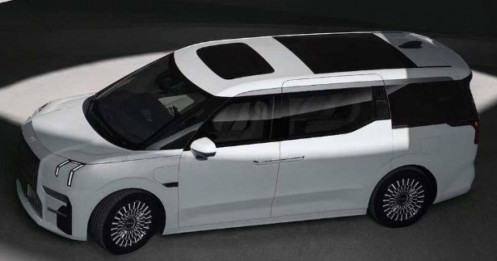 Lộ MPV mới của Volvo: To ngang Carnival, thiết kế góc cạnh kiểu SUV, ra mắt trong năm nay
