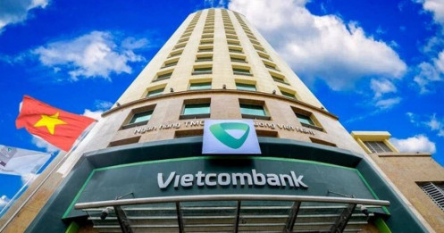 Cổ phiếu Vietcombank (VCB) lại lập đỉnh mới, vốn hóa đạt kỷ lục hơn 504.000 tỷ đồng