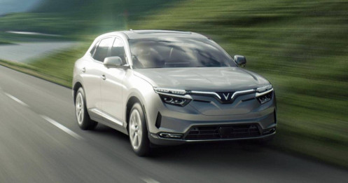 VinFast VF8 đăng ký tại Mỹ cao hơn ôtô điện Mazda và Jaguar