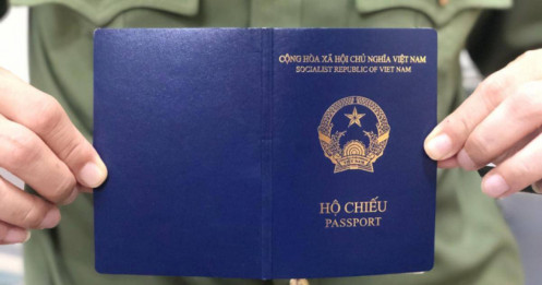 Hộ chiếu Việt Nam tăng 10 bậc - đáng mừng nhưng vẫn thấp