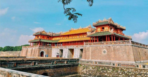 Đi về miền thơ xứ Huế