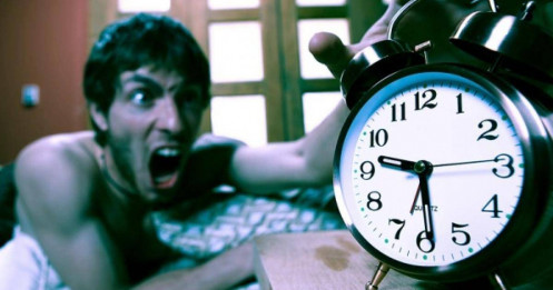 Tại sao người khôn ngoan sẽ dậy sớm hơn 2 tiếng, chứ không phải thức khuya?