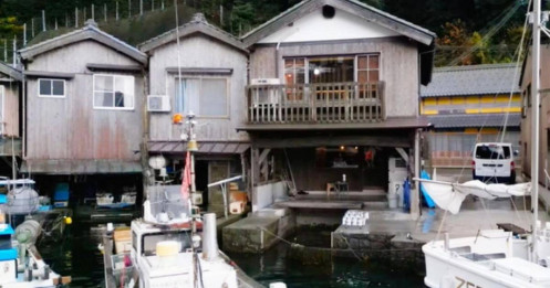 Vẻ đẹp làng chài với những 'ngôi nhà thuyền' độc đáo, nơi lý tưởng để sống chậm ở Nhật Bản