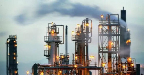 Thị trường dầu mỏ sẽ “gặp hạn” khi nhu cầu từ Trung Quốc và Ấn Độ tăng lên?