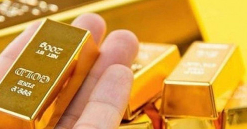 Giá vàng hôm nay 24/7: Kim loại quý được dự báo sẽ sớm quay lại 2.000 USD/ounce