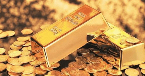 Giá vàng vọt tăng, vượt mức 67 triệu đồng/lượng