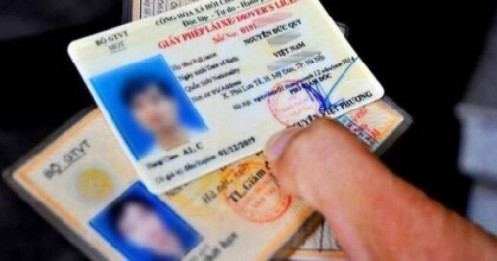 Đề xuất thí điểm về trừ điểm giấy phép lái xe