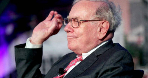 Warren Buffett đúc kết bài học đầu tư chứng khoán sâu sắc: Hãm phanh quan trọng hơn tăng tốc