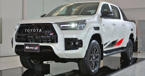 Toyota Hilux GR Sport ra mắt với những thông số ấn tượng