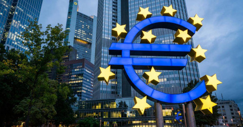 Khu vực đồng euro sắp thoát suy thoái