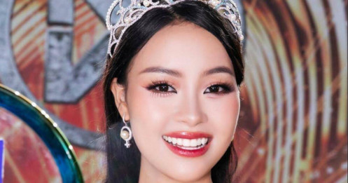 Lần đầu tiên xứ Nghệ có hai chị em ruột cùng lọt Top cuộc thi Hoa hậu danh giá, ngôi nhà ở quê có gì đặc biệt?