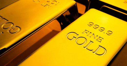 Giá vàng hôm nay 2/8: Vàng rớt nhanh từ đỉnh 2 tháng