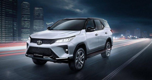 Toyota Fortuner 2023 trình làng, thêm trang bị, tăng giá bán
