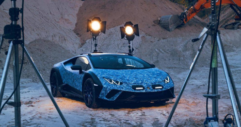 Siêu xe Lamborghini Huracan Sterrato độc bản cần 370 giờ để hoàn thiện màu sơn