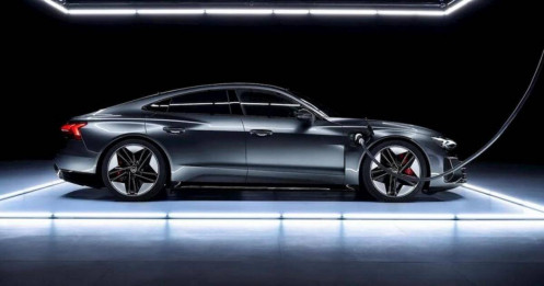 Công ty Đức Audi "hồi sinh" mẫu xe thể thao Audi RS6 saloon phiên bản chạy điện vào năm 2025