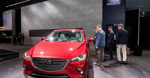 Mazda CX-5 2018 hay Nissan Rogue 2018 là SUV nhỏ gọn được đánh giá tốt hơn?