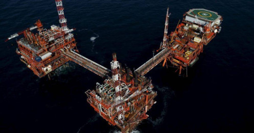 Giá dầu giậm chân tại chỗ giữa sự lạc quan của OPEC, hậu quả của CPI