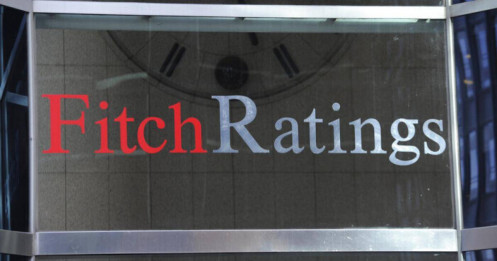 Fitch cảnh báo hạ bậc xếp hạng của hàng chục ngân hàng Mỹ