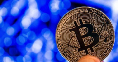 Giá Bitcoin sụt xuống dưới mốc 27.000 USD