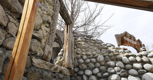 Nhà cổ kỳ lạ 350 tuổi của người Pakistan
