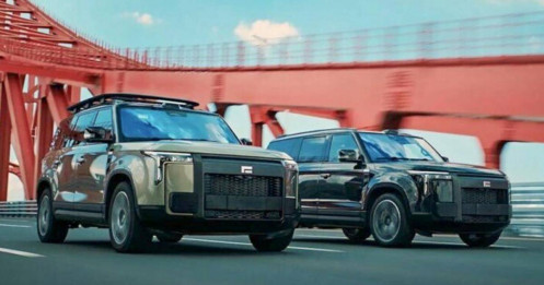 Xe ô tô Trung Quốc nhái kiểu Land Rover Defender ra mắt