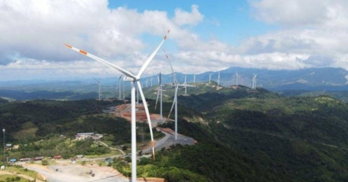 Bộ Công Thương duyệt giá tạm cho 60 dự án năng lượng tái tạo