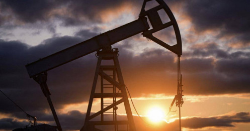 Saudi Arabia: Giảm sản lượng dầu không phải để đẩy giá dầu tăng