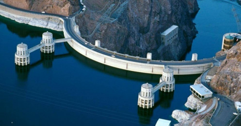 Tại sao đập Hoover được coi là công trình vĩ đại của nước Mỹ?
