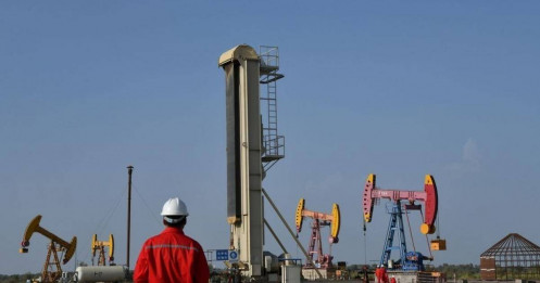 Thị trường dầu khí tiếp tục trông cậy vào Trung Quốc