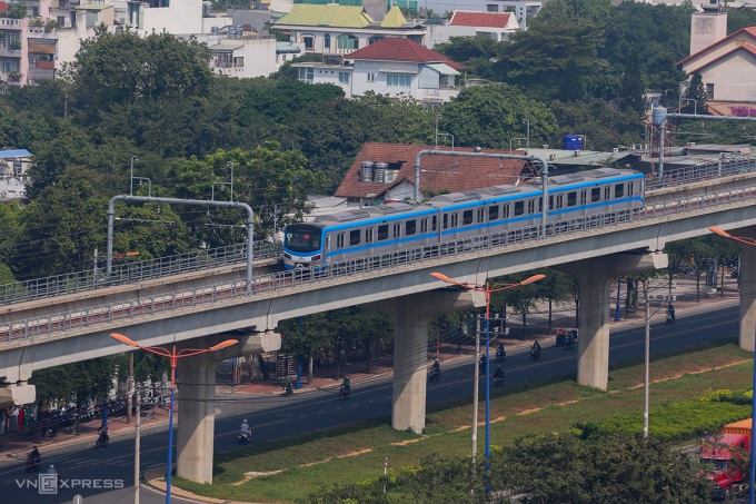 'Làm cách cũ, 100 năm nữa TP HCM mới có hệ thống metro'