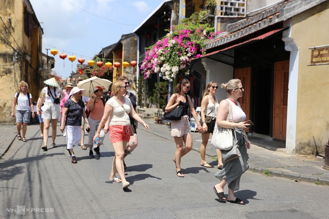 Báo Đức ca ngợi Việt Nam là 'điểm nóng du lịch Đông Nam Á'