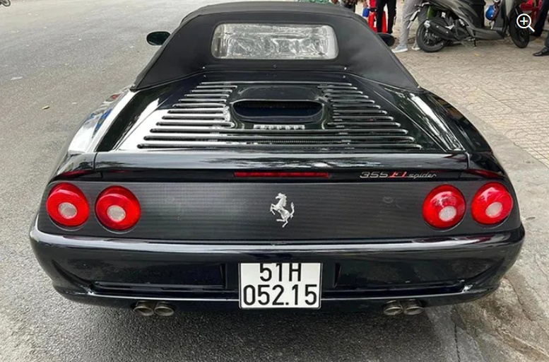 Ferrari F355 Spider - 'hắc mã' đặc biệt của ông Đặng Lê Nguyên Vũ