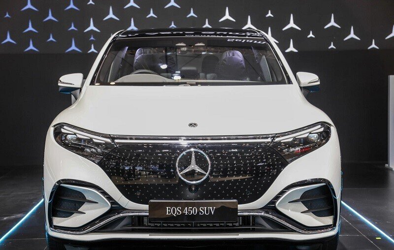 Cận cảnh Mercedes-Benz EQS 450 vừa ra mắt tại Indonesia, giá bán 5,5 tỷ đồng