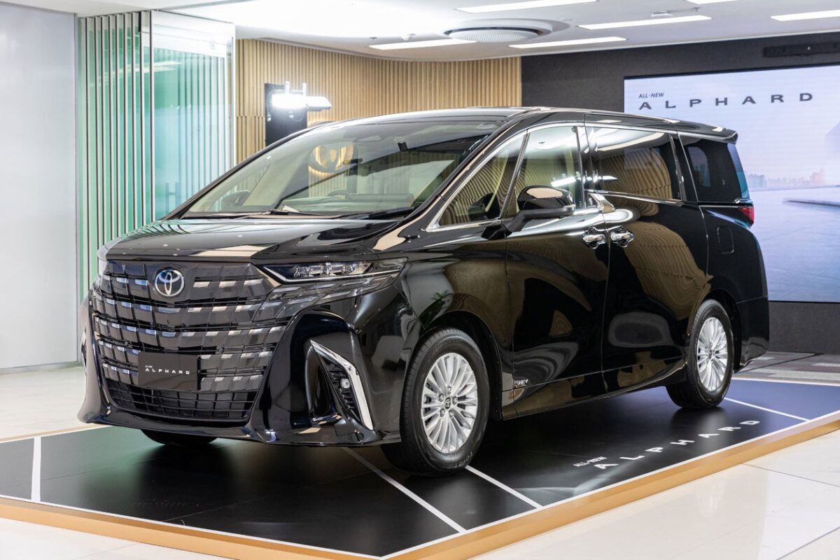 Toyota Alphard thế hệ mới ra mắt Đông Nam Á