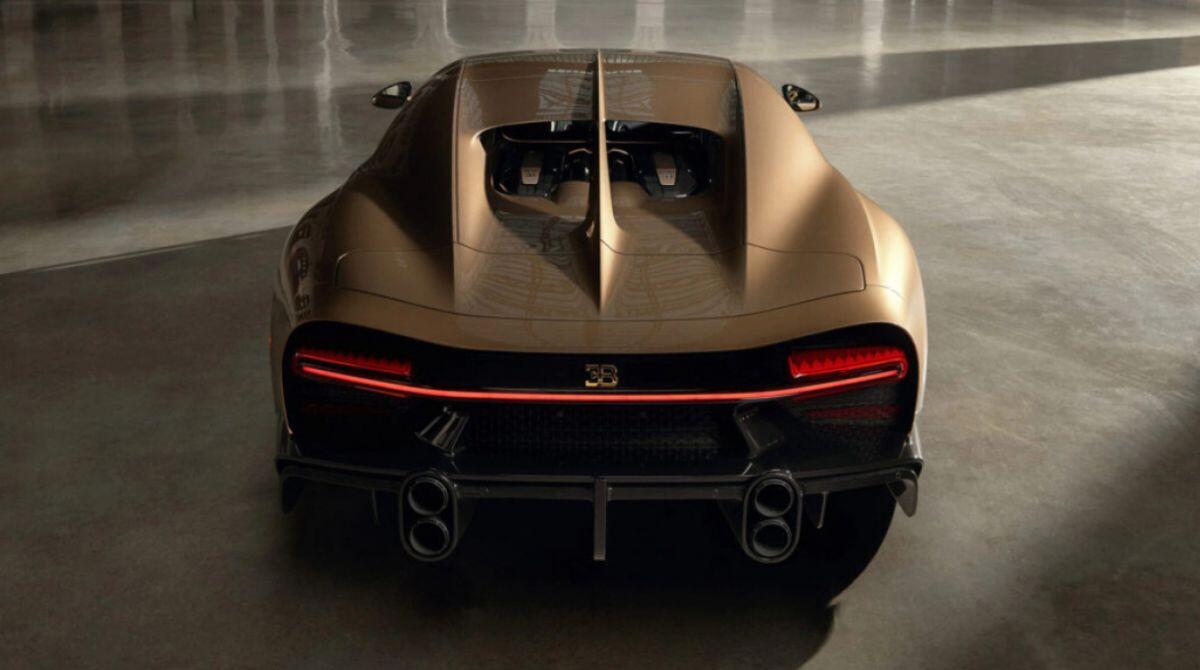 Bugatti Chiron Super Sport Golden Era - Siêu xe có "hình xăm" đặc biệt
