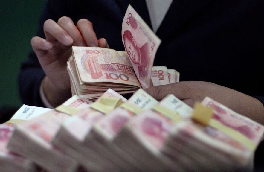 Trung Quốc cắt giảm lãi suất khiêm tốn trong bối cảnh rủi ro đồng Nhân dân tệ ngày càng tăng