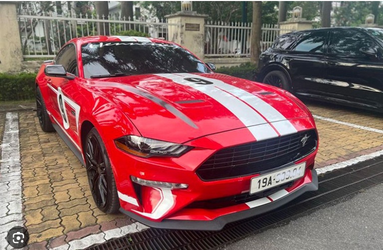 Ford Mustang High Performance chạy 2 năm 'bay' tiền tỷ của đại gia Phú Thọ