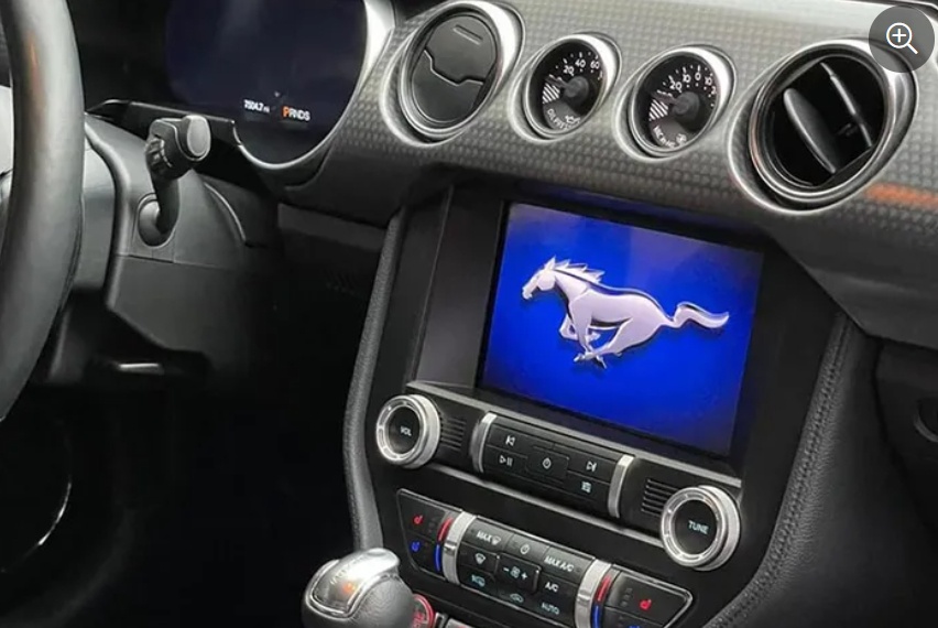 Ford Mustang High Performance chạy 2 năm 'bay' tiền tỷ của đại gia Phú Thọ