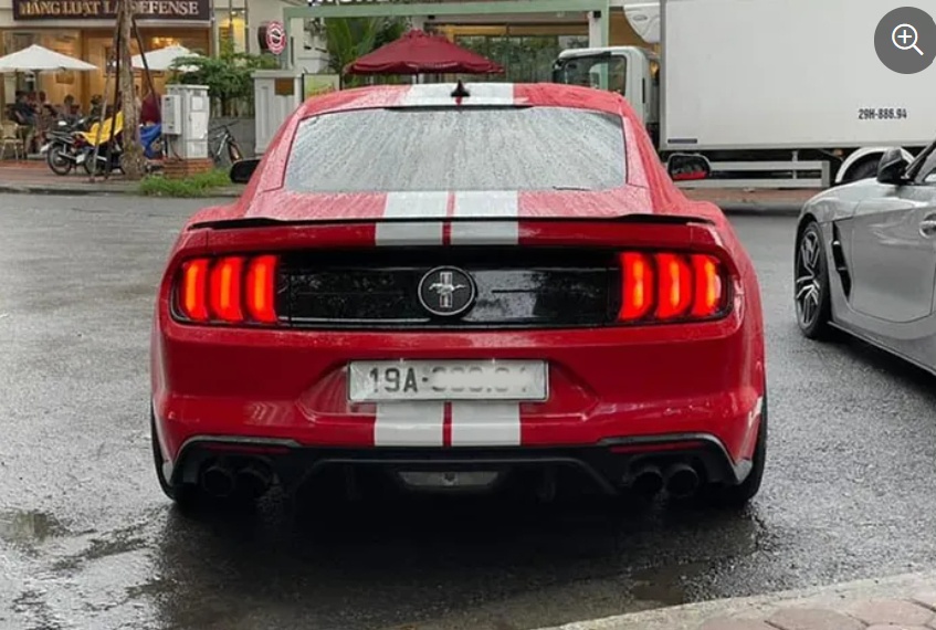 Ford Mustang High Performance chạy 2 năm 'bay' tiền tỷ của đại gia Phú Thọ