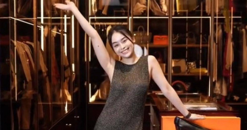 Phòng thay đồ xa xỉ của “ngọc nữ lookbook” từng lên báo Thái Lan: 25 chiếc túi hiệu, chia sẻ về BST giày mới choáng