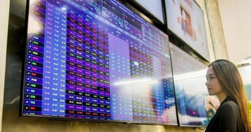 Lăng kính chứng khoán 10/10: VN-Index được kỳ vọng hướng lên vùng 1160