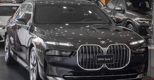 Cạnh tranh Mercedes, giá xe sang BMW 7-Series tiếp tục "rớt" gần nửa tỷ đồng